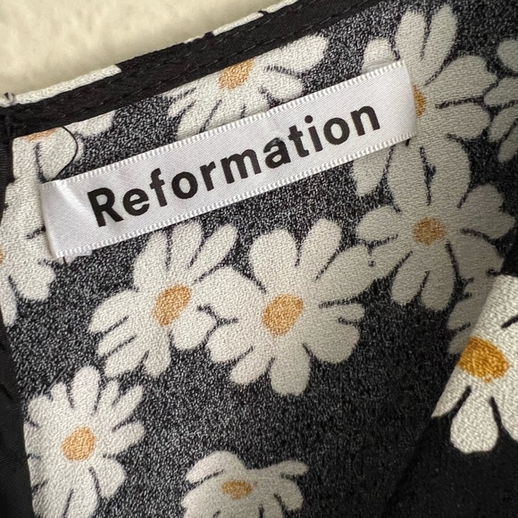 Reformation Marlena Daisy Pantsuit NEW SOLD OUT - Picture 6 of 9